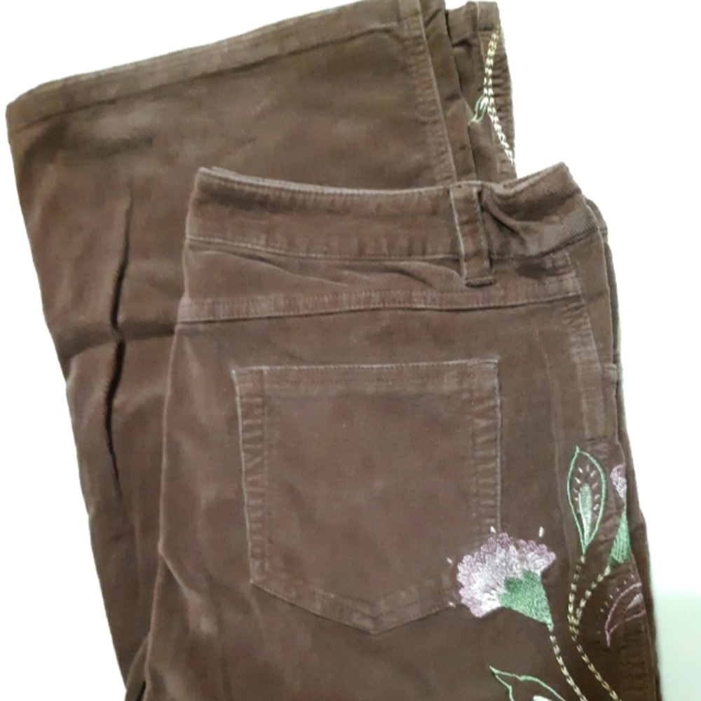 Brown Bandolino Cords